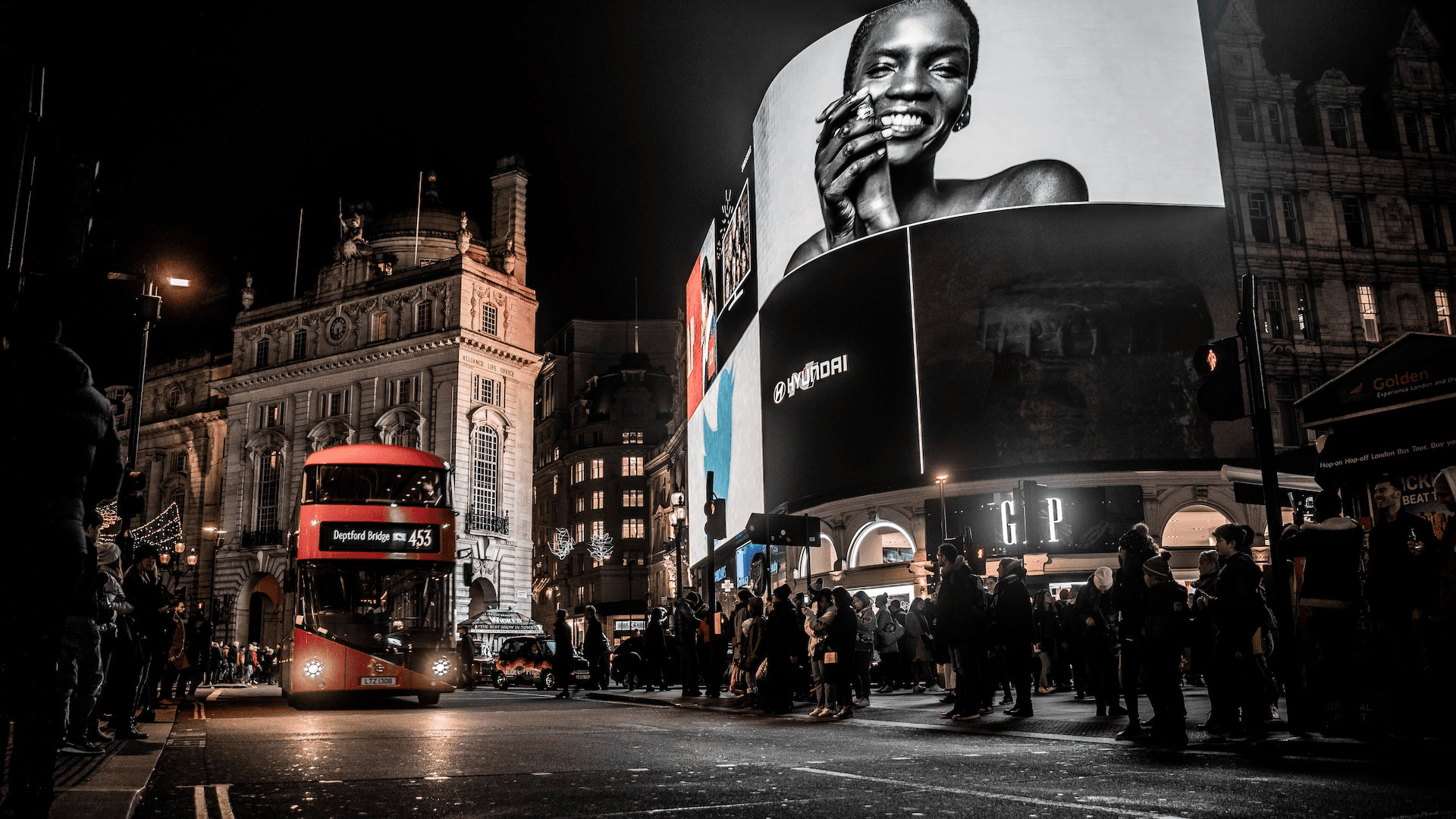 3500+ Digital Screens across 90+ DMAs
